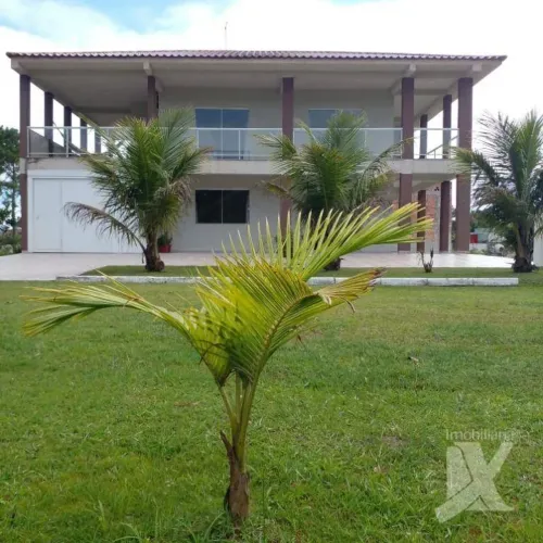 Casa com piscina + 4 dorm.( sendo que 2 são suítes) para alugar, 350 m² por R$ 1800,00/dia