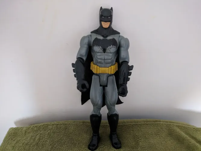 Boneco Articulado Batman 30 cm 