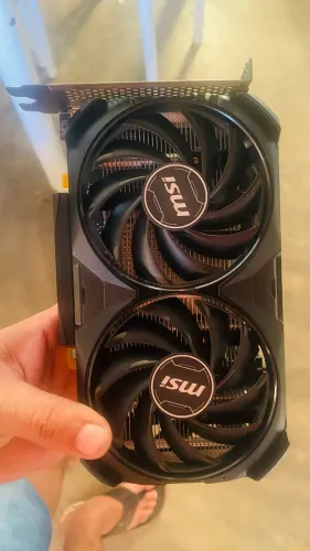 Placa de vídeo RTX 4060 Ventus 2X Black OC nunca aberta zeradinha