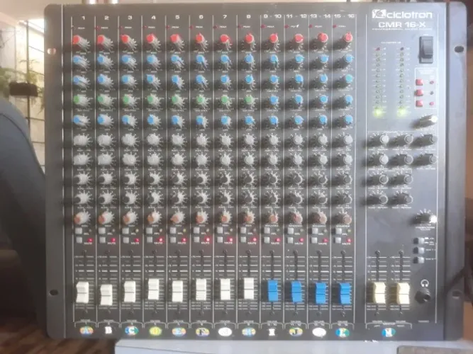 Audio Mixer Profissional Ciclotron CMR-16X