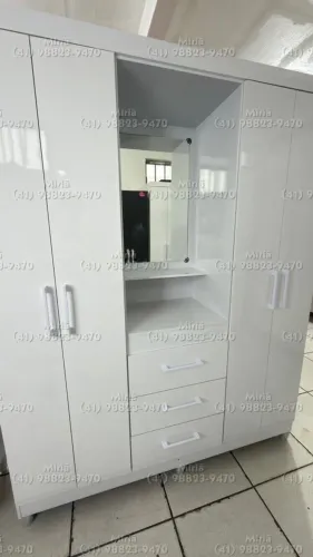 Guarda-Roupa de Solteiro - 4 Portas + 3 Gavetas, com Espelho