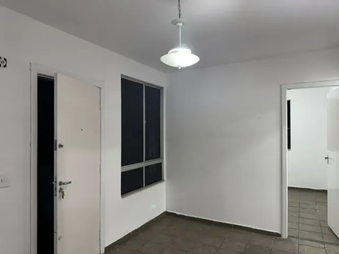 Imóvel para aluguel tem 45 metros quadrados com 2 quartos em Vila Beneves - Contagem - MG