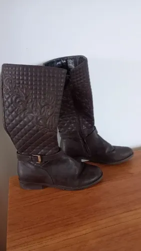 Bota feminina num 36