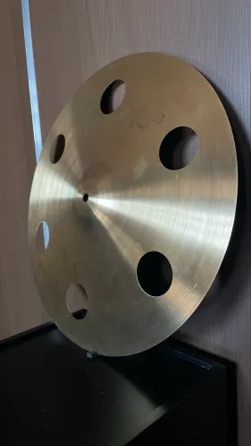 Prato de ataque 18? Sabian XS O-zone crash