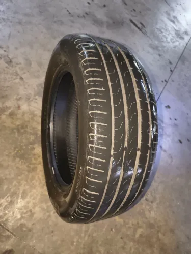 Pneu 205/60/16