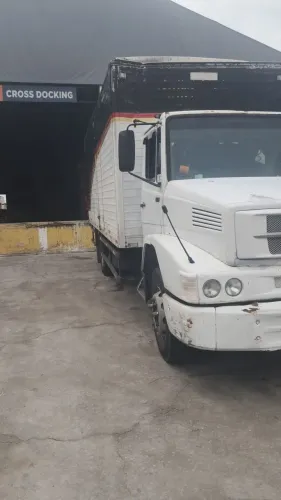 Vendo caminhão Mercedes 1218