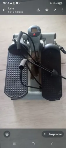Mini Stepper Simulador de Caminhadas com Monitor e Elasticos