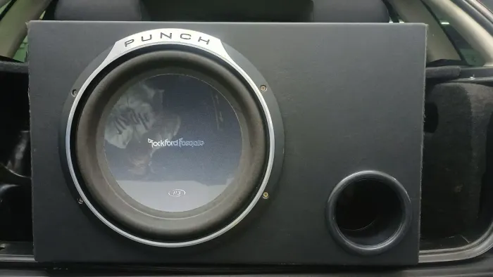 Subwoofer Rocksford Fosgate P3D412