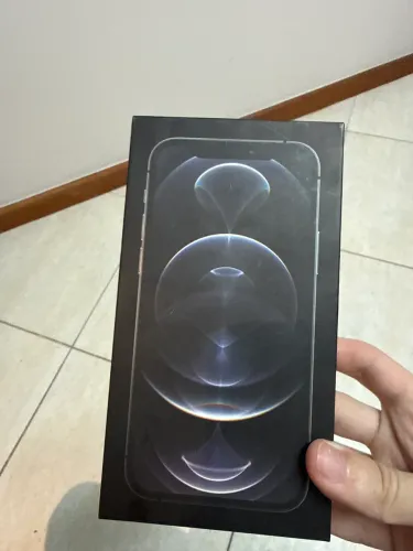 Caixa iPhone 12 Pro