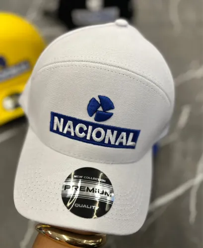 Boné Nacional em 3 cores