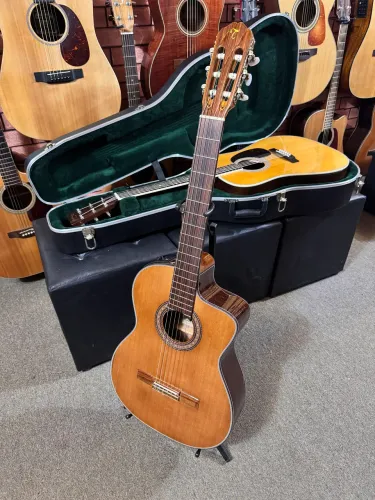 Violão Takamine Japonês Nylon tc132sc tampo e fundo sólido ct4bii ANALISO TROCAS