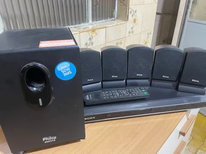 Kit Home Theater- DVD Home Theater Sony + Philco PHT510 Subwoofer + 5 Caixas Philco