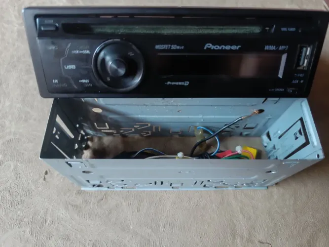 Rádio de carro Pioneer