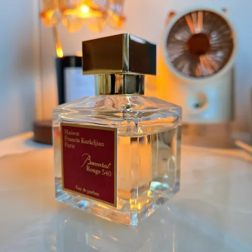 Perfume de Nicho Baccarat Rouge 540 EDP da MFK 70ml
