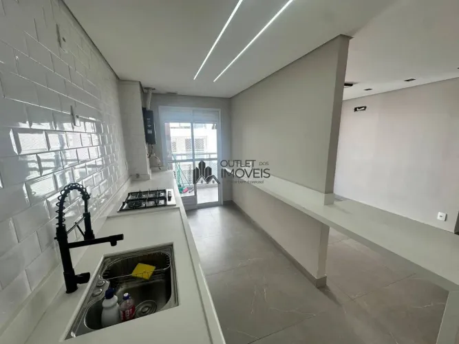 Apartamento com 2 dormitórios para alugar, 60 m² por R$ 2.900/mês - Balneário Tropical - P