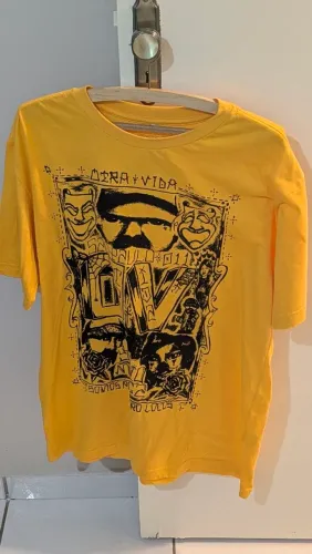 Camiseta Streetwear Otra Vida - Estilo Chicano / Hip-Hop - Tamanho G (Impecável)