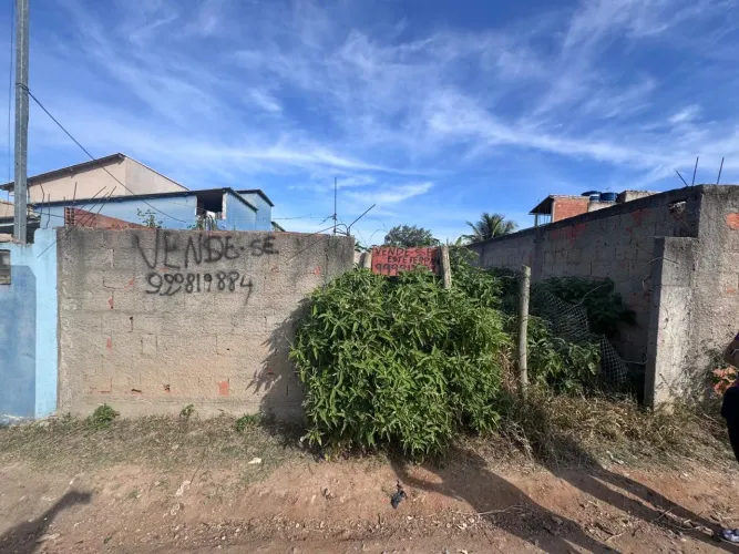 Terreno de 265m2 em Monte Alegre