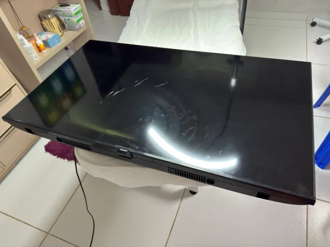 TV SAMSUNG 43 Polegadas Crystal MODELO: UN43CU7700G ( RETIRADA DE PEÇAS)