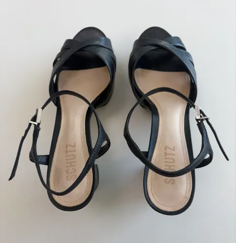 Sandália Schutz Keefa Meia Pata Couro Preto Nº 36 - Original