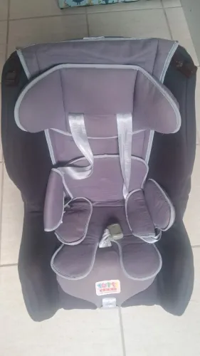 Cadeirinha de criança para carro