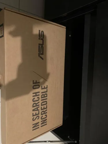 Notebook Asus zero lacrado