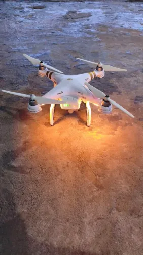 DRONE  DJi PHANTOM PRO 3 LEIA DESCRIÇÃO 