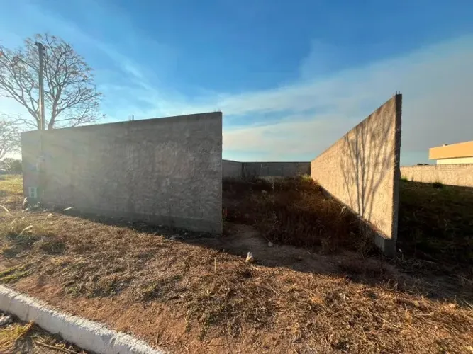 Lote 360m2 - Padre Bernardo - GO