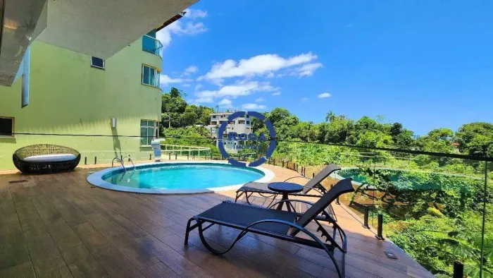 Casa em condomínio no Morro Santa Terezinha com 600m² e piscina
