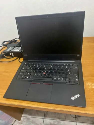 Notebook Lenovo ThinkPad E480 (i5 8ª Geração) - Para Peças Carregador (Sem SSD e Memória )