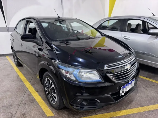 Chevrolet Onix Hatch LTZ 1.4 8V Flex Power Mec. 4P 2013