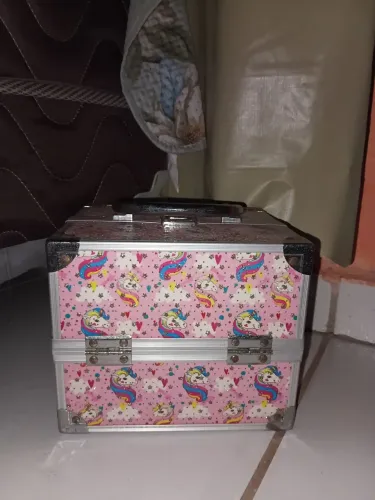Maleta de unicórnio ?