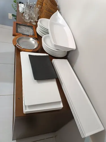 Louças e materiais diversos para Restaurante