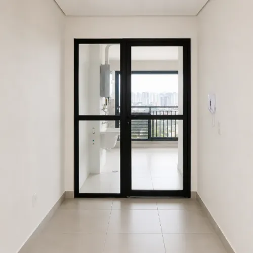 Porta social de alumínio e vidro preta 1,56x2,17m nova