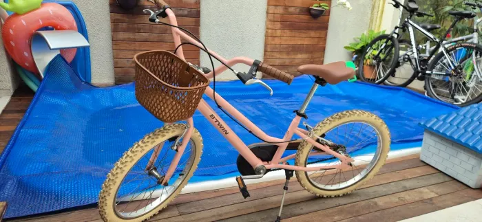 Bicicleta Btwin Rosa - Aro 20