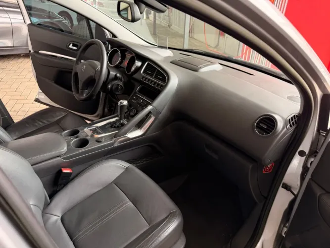Peugeot 3008 Griffe 1.6 Turbo 16V 5P Aut. 2012