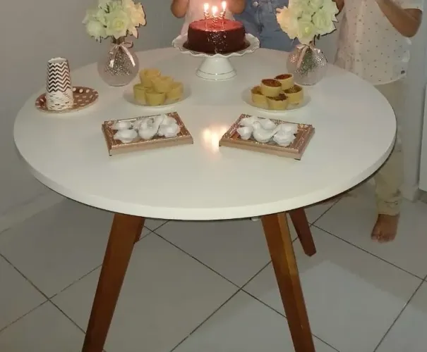 Mesa redonda Tok stok