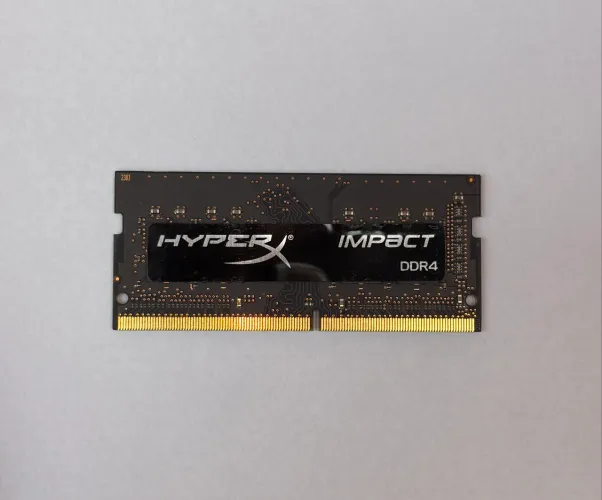 Memória RAM HyperX 16GB DDR4 2666MHz p/ Notebook - Ótimo Estado