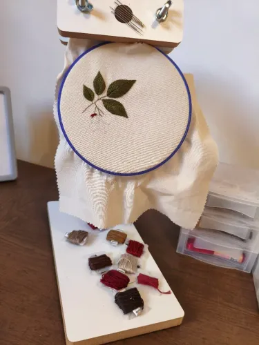 Suporte para bastidor bordado