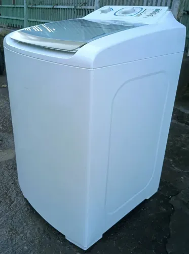 VENDO UMA MÁQUINA DE LAVAR ROUPA ELECTROLUX TURBO CAPACIDADE 10KG