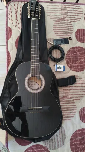 Viola de 10 cordas