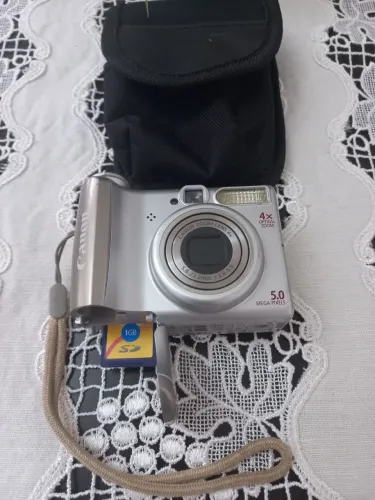 Camera digital CANON Power Shot A 530 funcionando