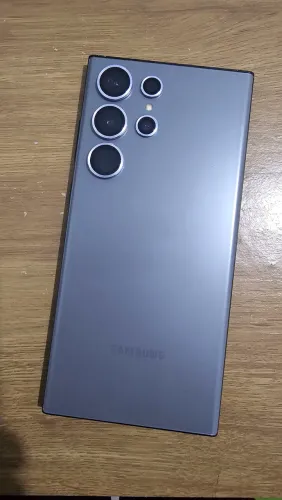 Samsung S23 Ultra - Para conserto ou retirada de peças