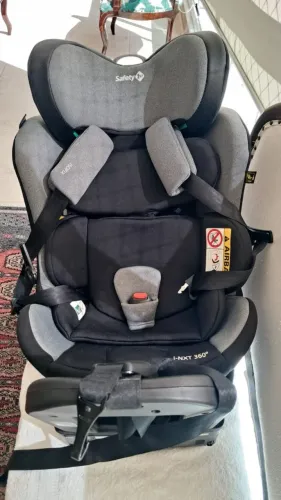 Cadeirinha de bebê com giro 360°