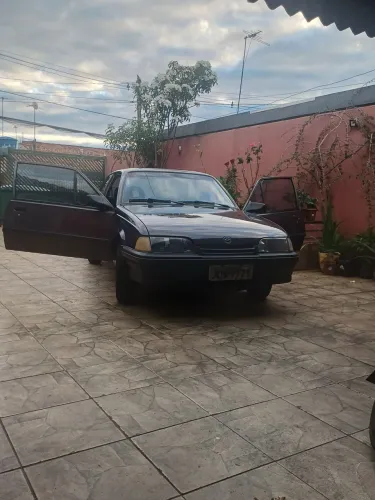 Chevrolet Monza GL 2.0 Efi/sl/l/650/club/barc.2e4p (álcool) 1995