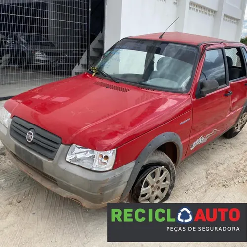 Sucata de Fiat uno 2013 para retirada de peças leia a descrição