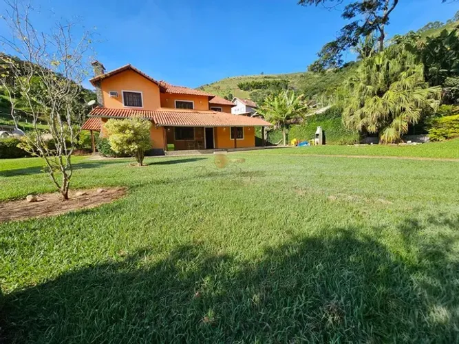 Casa em Condomínio para Venda em Teresópolis, Vale Alpino, 5 dormitórios, 3 suítes, 5 banh