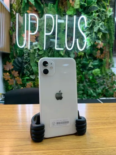 iPhone 11 seminovo