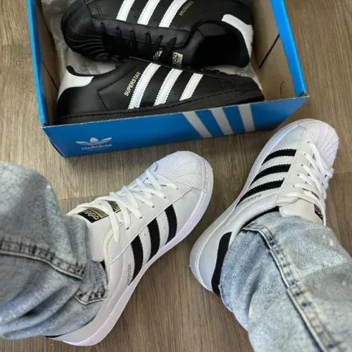 Adidas Superstar