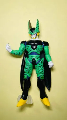 Dragon Ball High Grade 05 Gashapon Cell 10 Cm De Altura - Gashapon / Gachapon Anime Mangá