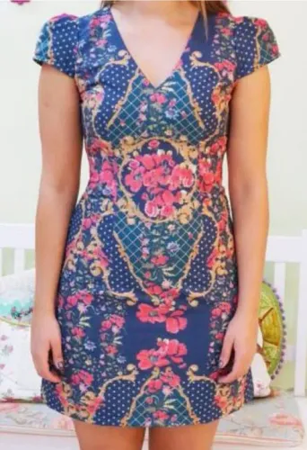 Vestido antix m aveludado rococó 